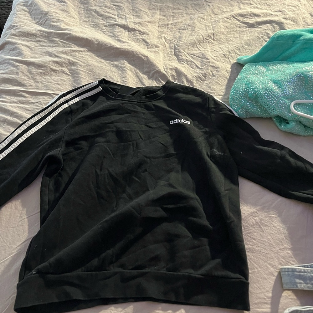 adidas sweatshirt (YOUTH)
